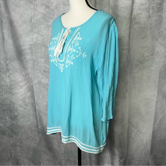 Hannah Robin’s Egg Blue Embroidered Bohemian 3/4 Sleeve Tunic Top - MED - Picture 3 of 9